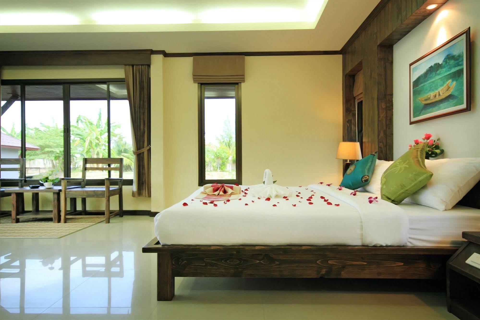 The Villa Laemhin Lagoon Resort Phuket Luaran gambar