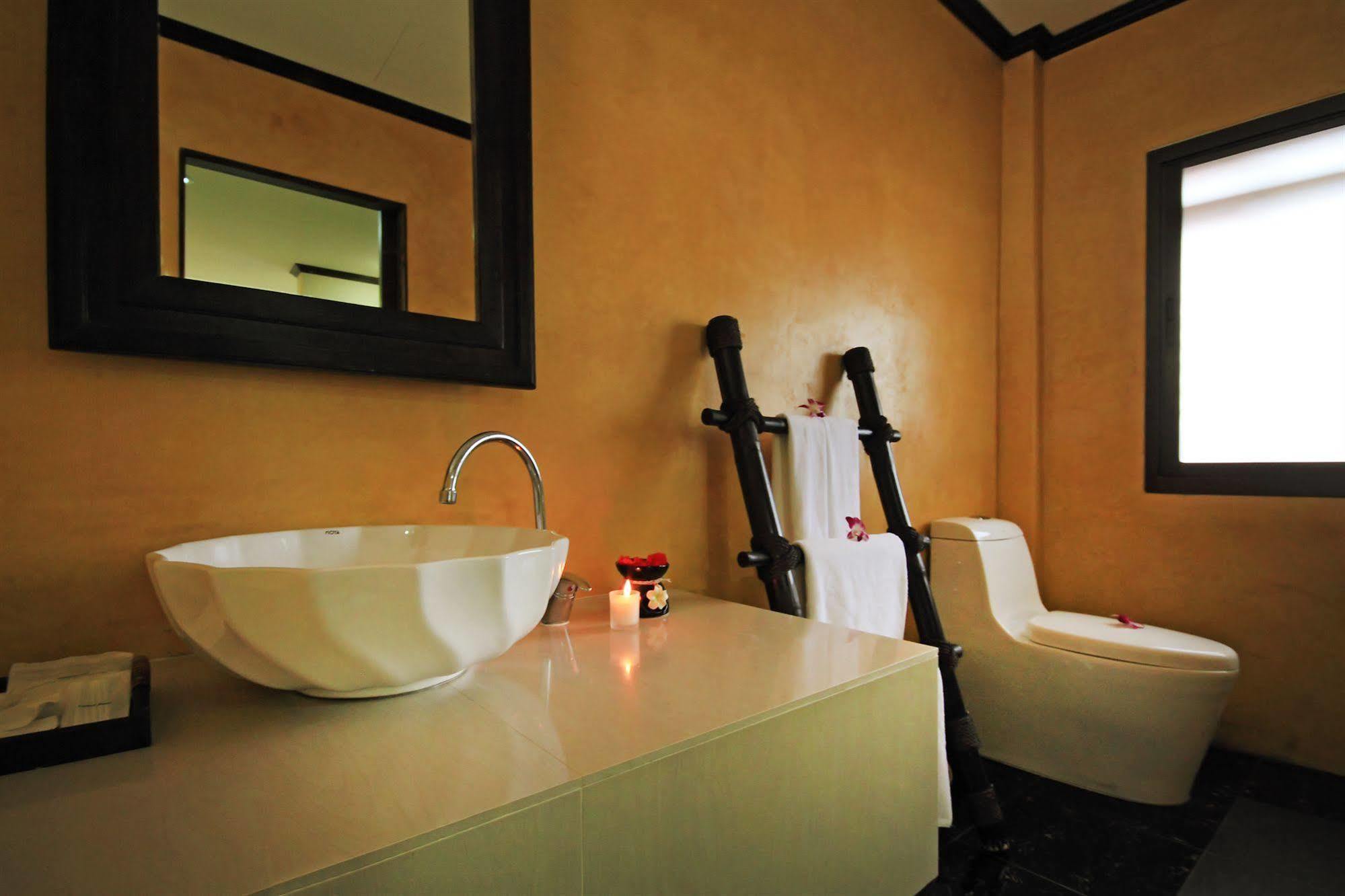 The Villa Laemhin Lagoon Resort Phuket Luaran gambar